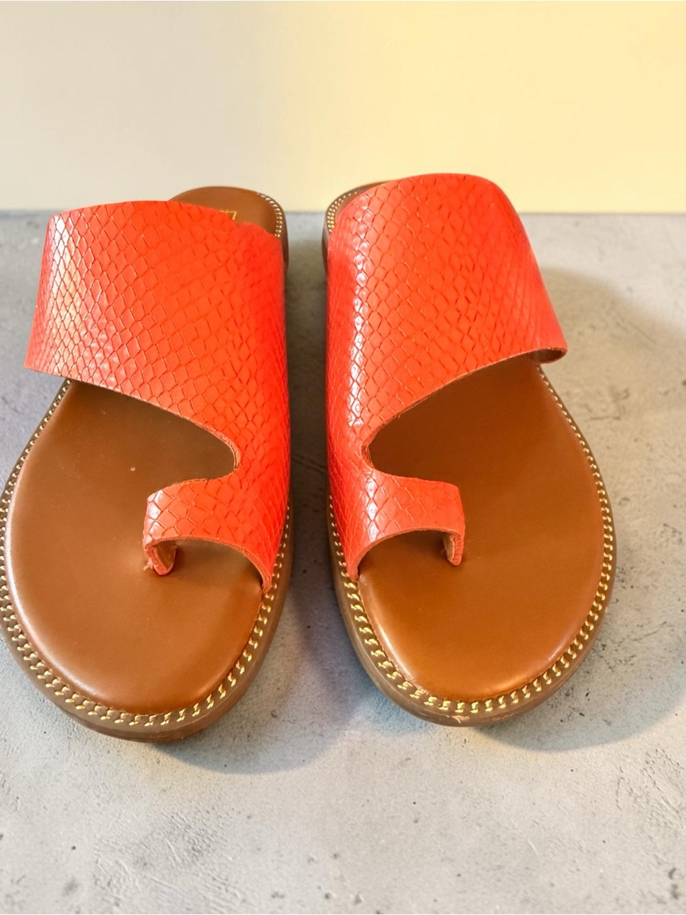 Franco Sarto Orange Watermelon
Snake Embossed Toe Ring Slide Sandals Size 6M